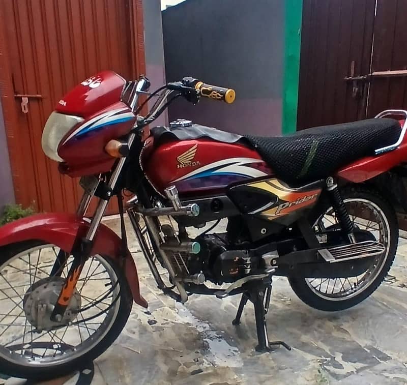 Honda Prioder 100 CC 0