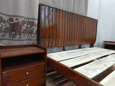 King Size solid wood brand new condition bilkul use nhi hwa