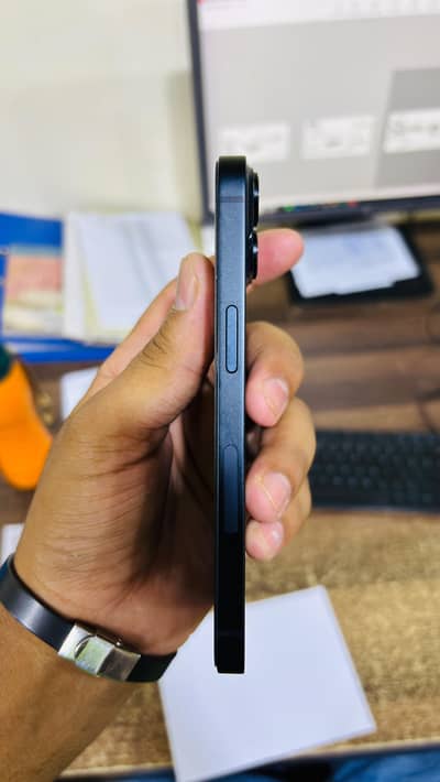 Apple iPhone 14 128 non PTA factory unlocked