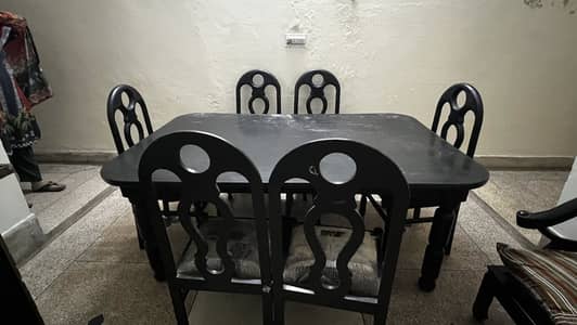 6 seater dining table