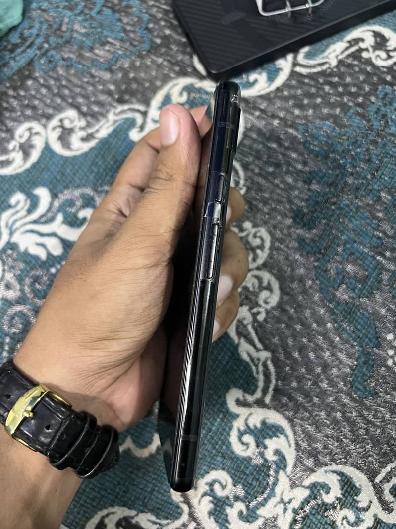 Google Pixel 6a 1