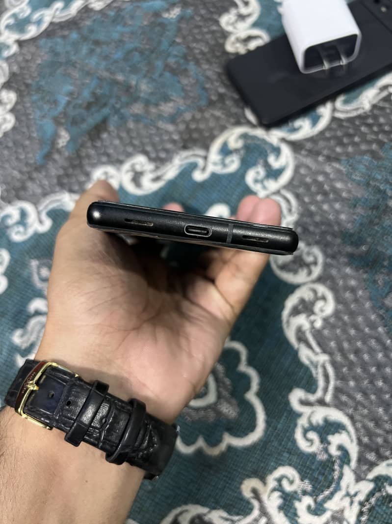 Google Pixel 6a 4