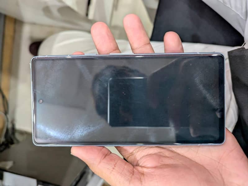 Google Pixel 7a 4