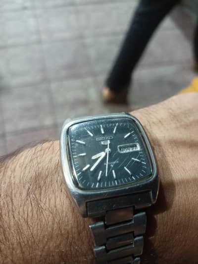 Seiko 5 automatic scuar Dial japan mov.