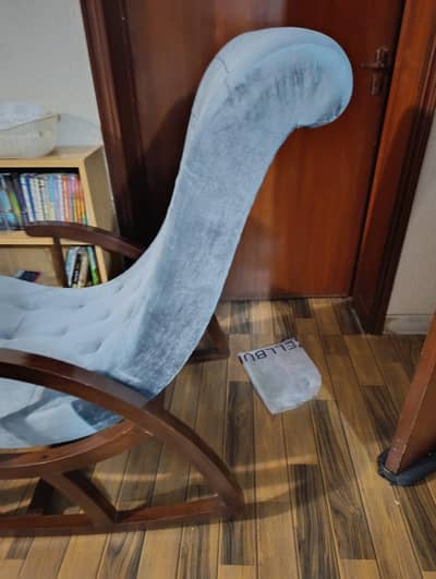 Brand New. solid wood easy sofa. DHA