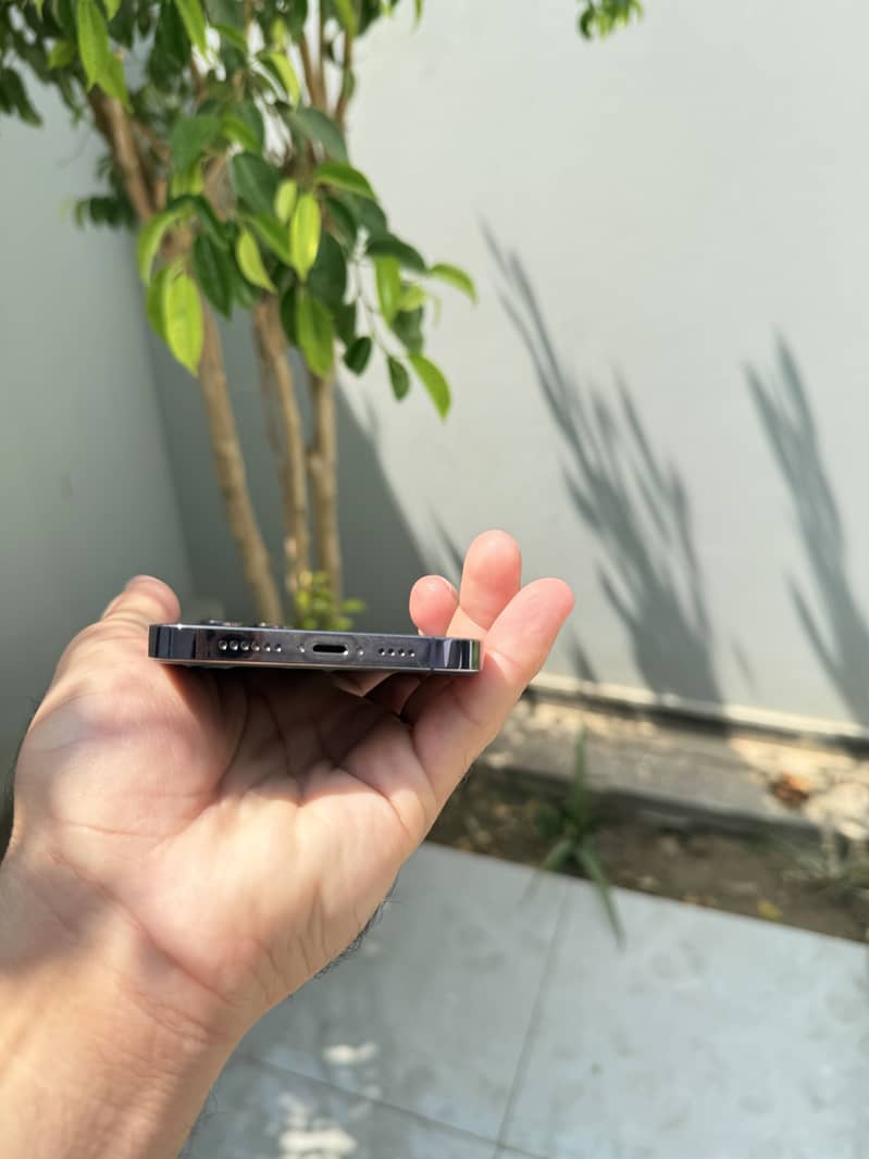 Iphone 14 pro max 1