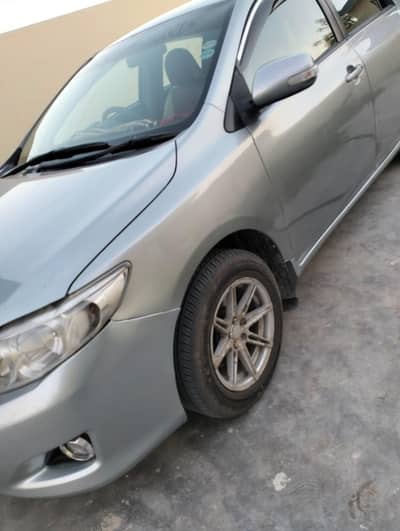 Toyota Corolla GLI 2011