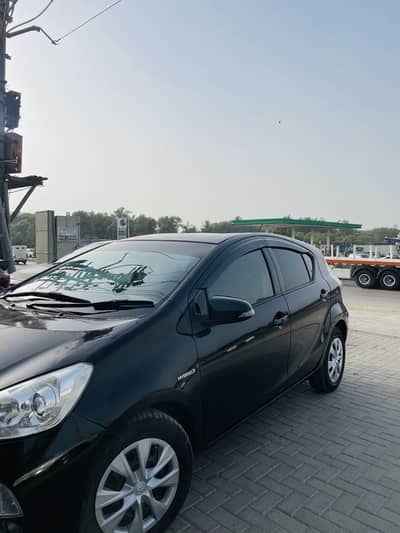 Toyota Aqua 2014/17 S Push