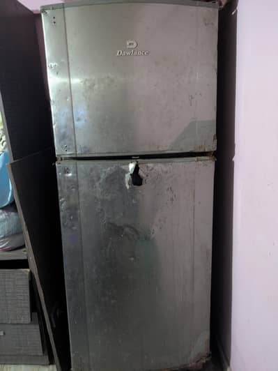 Dawlance refrigerator used