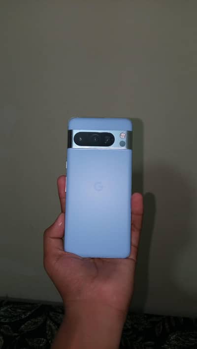 Google Pixel 8 Pro