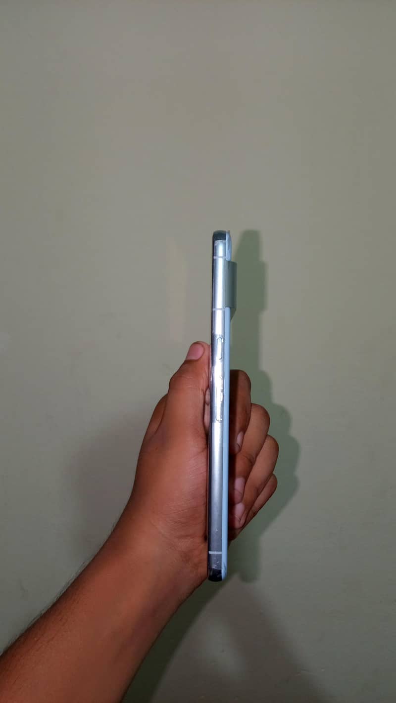 Google Pixel 8 Pro 3