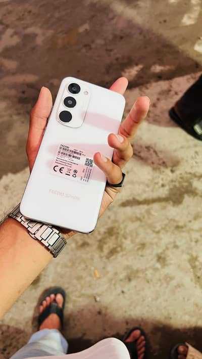 Tecno Spark 40 pro Plus