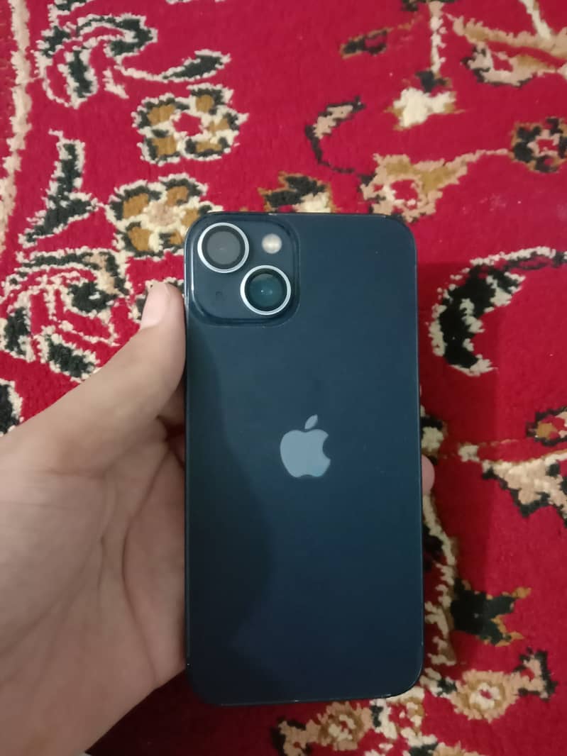 Apple iPhone 13 4