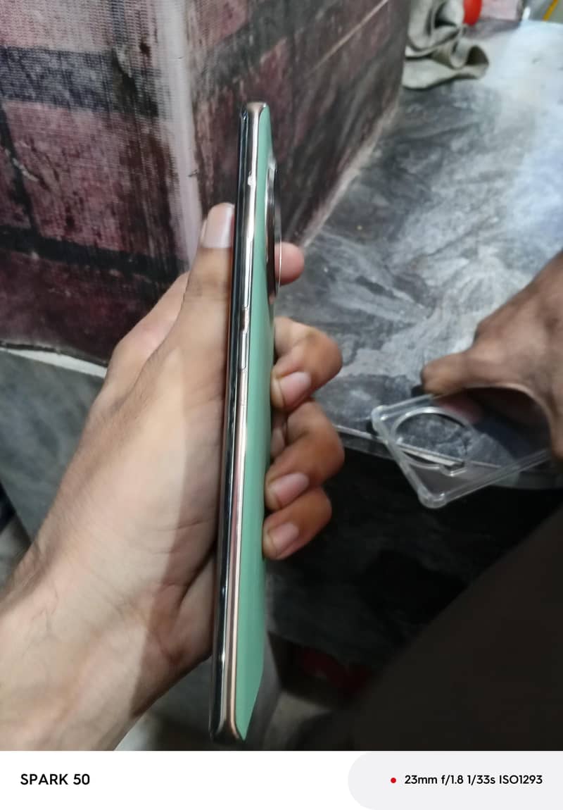 tecno 4