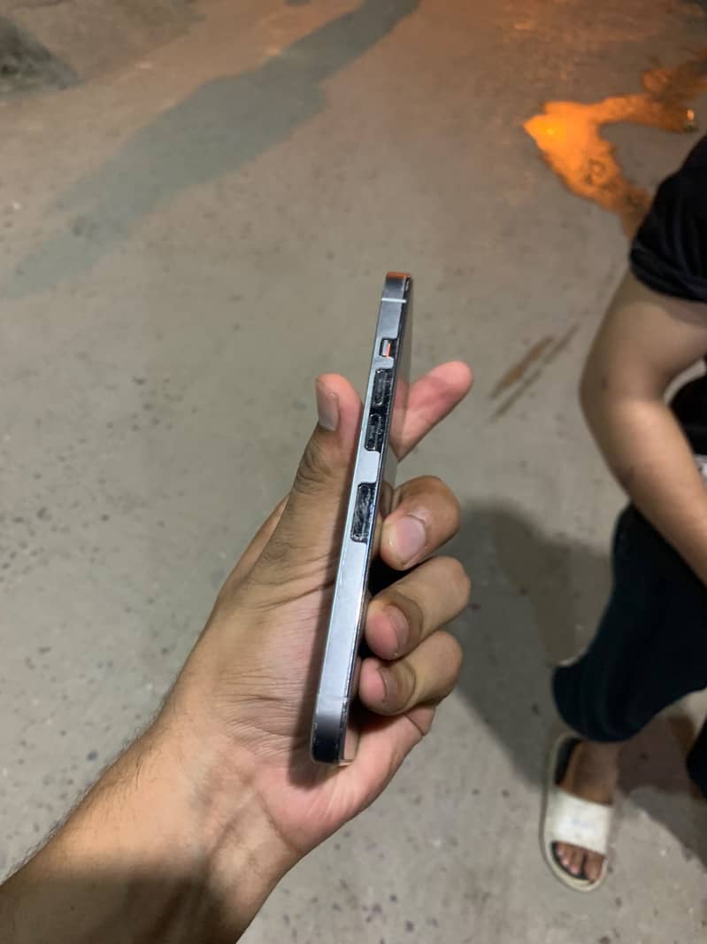 Iphone 13 pro 6