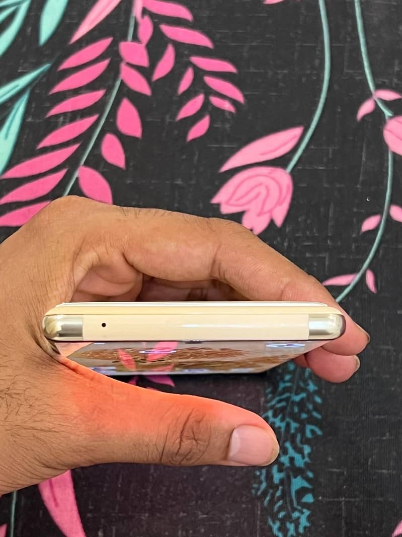 Google Pixel 6 Pro 2