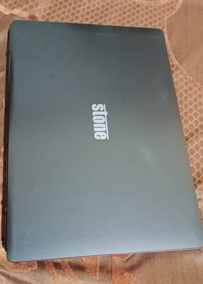 Stone ---8GB Ram 128 GB SSD i3 6th Generation