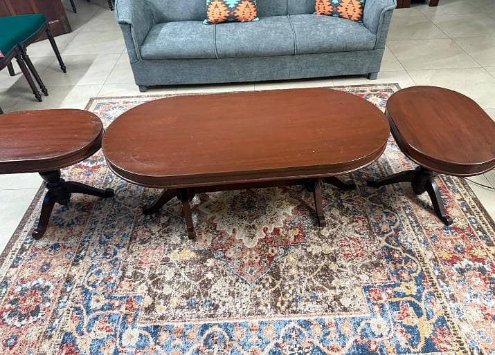 Table Set Centre 0