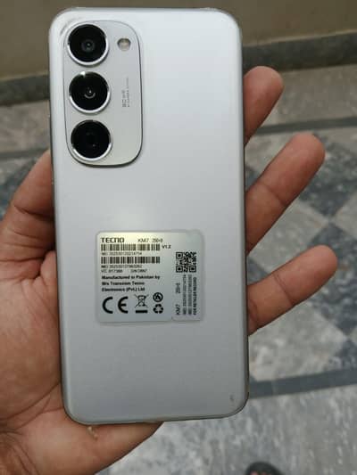 Tecno spark 40 pro plus