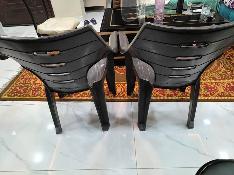 Plastic Chairs 3