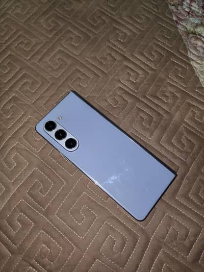 Samsung Mobile Z Fold 5