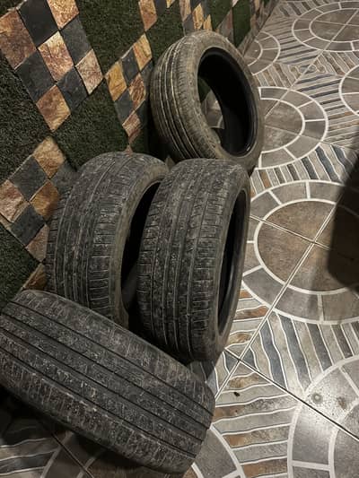 Honda civic tyre in mild condition tyre profile 215/55/17