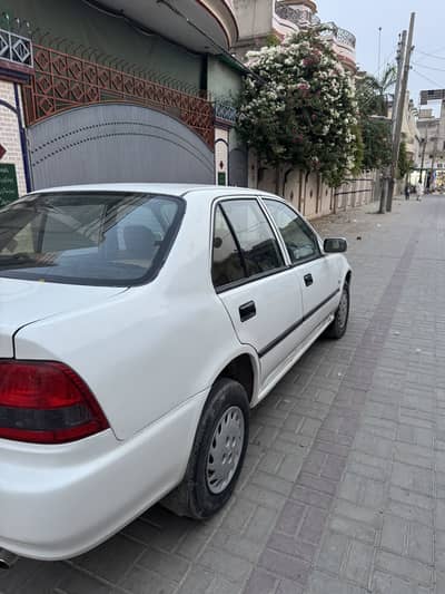 Honda Civic EXi 2001