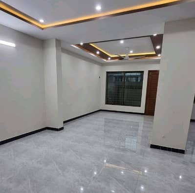 2450 Square Feet House For Sale In D-12