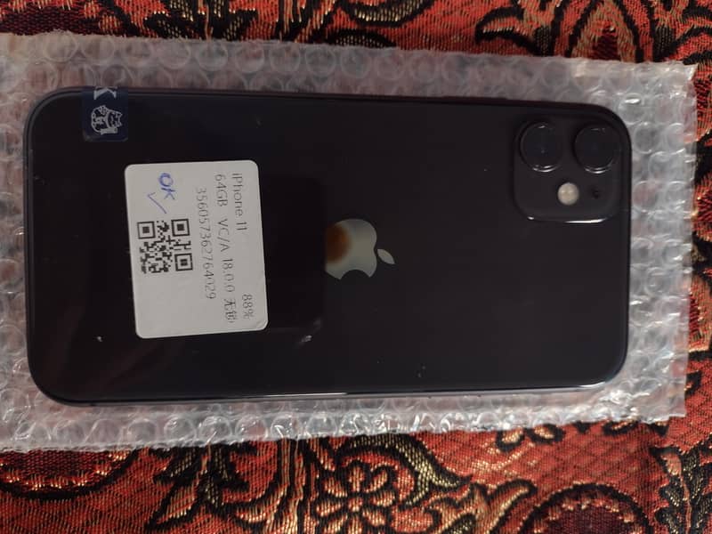 Apple iPhone 11 3