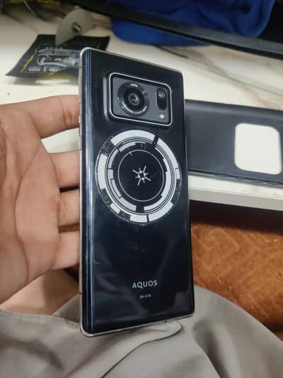 Sharp Aquos R6