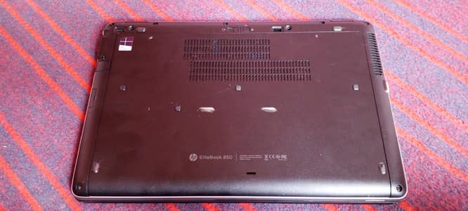 HP Elite 850