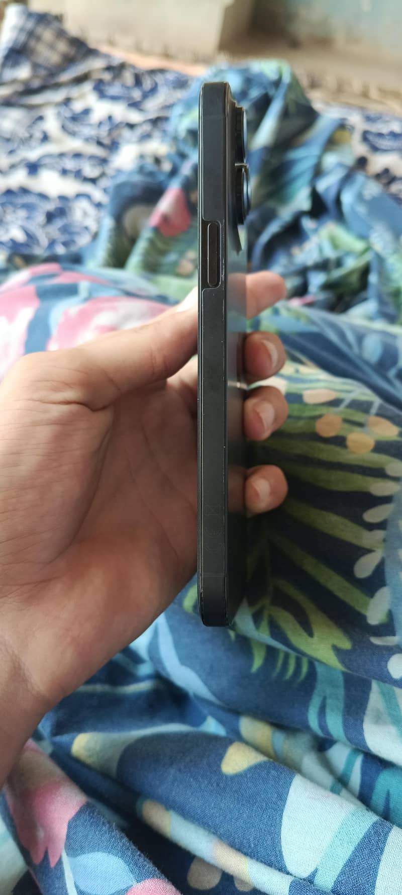 Apple iPhone 14 Pro Max 1