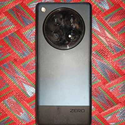 Infinix Zero 40