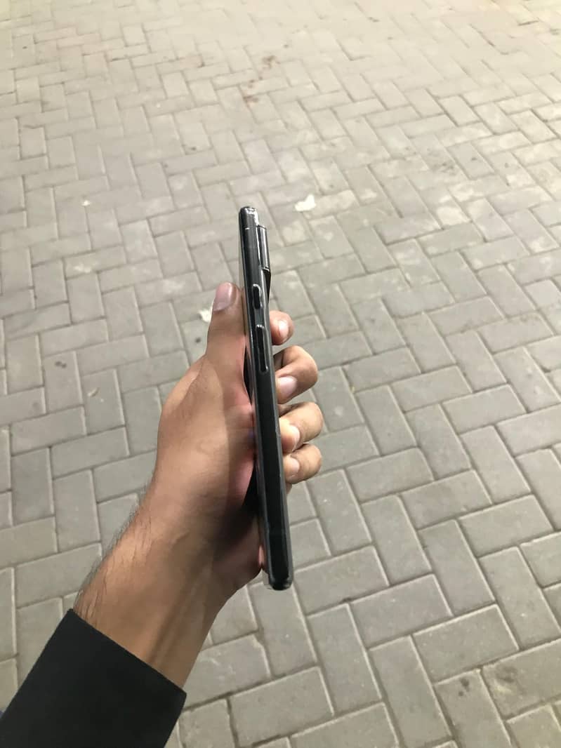 Google Pixel 6 4