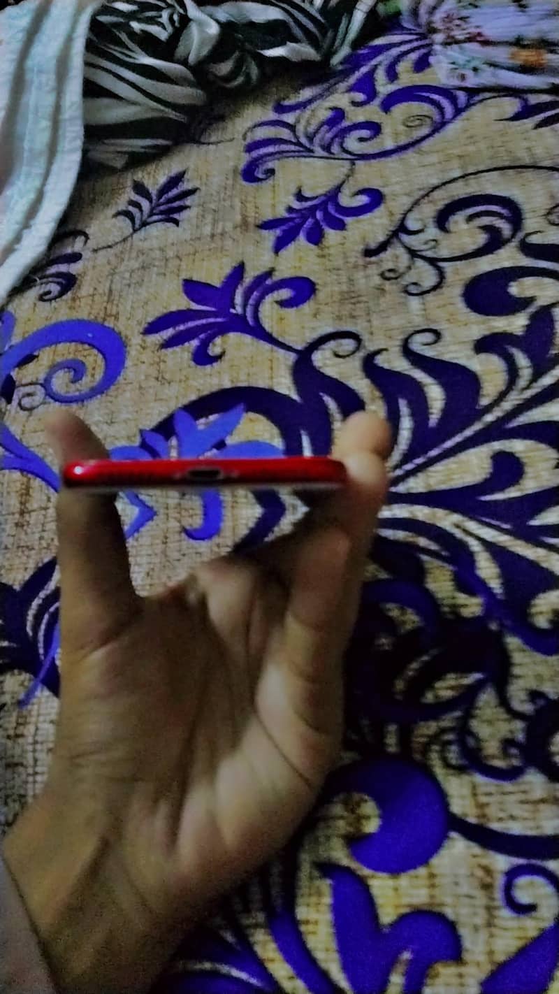 Apple iPhone 7 4