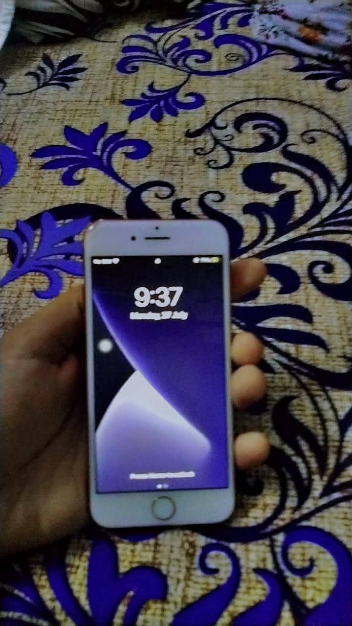 Apple iPhone 7 5