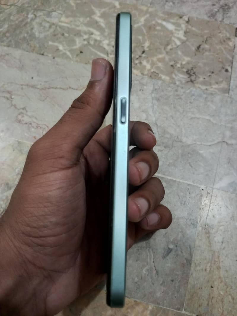 OPPO A57 4