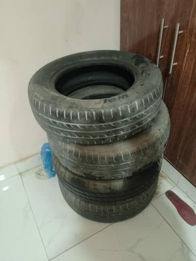 tyre available 03181528871