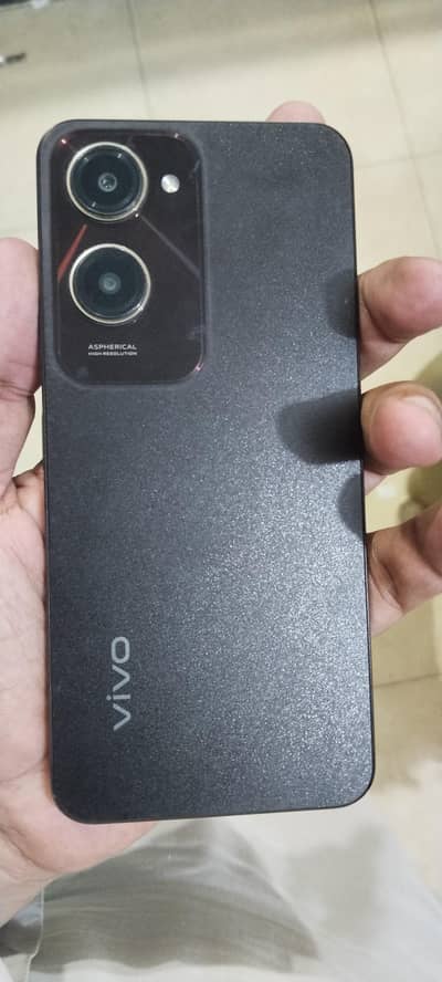 Vivo Y18