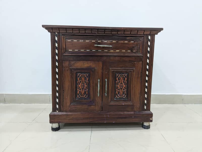 Chinioti Bed Set/2 Side tables/Dressing Table 4