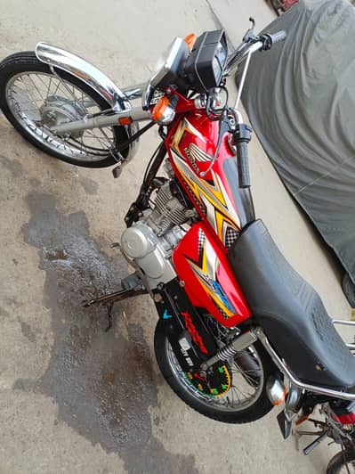 Honda 125 Model 2025 good Condition Home use