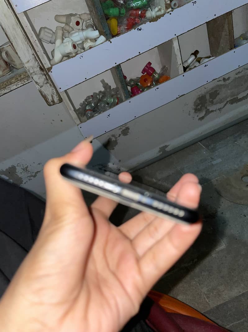 Apple iPhone SE 4
