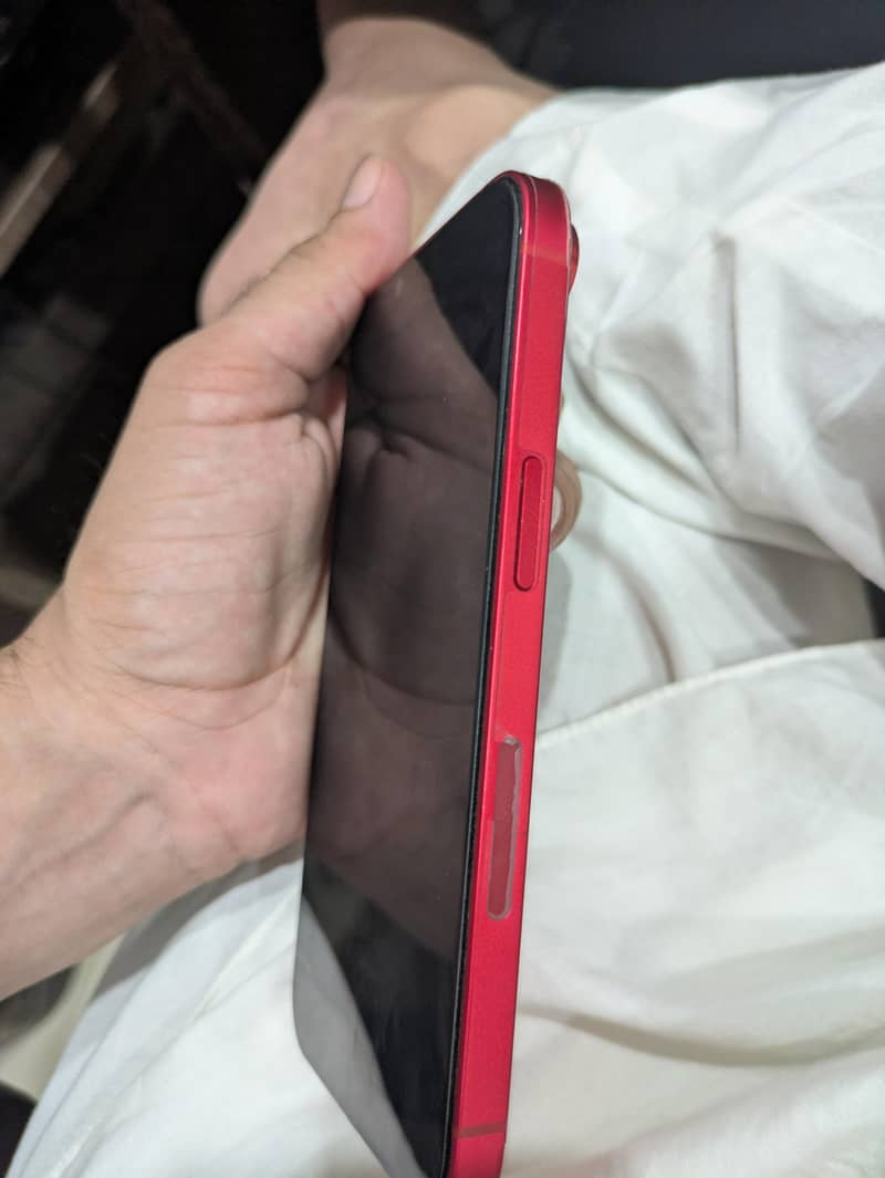 Apple iPhone 14 2