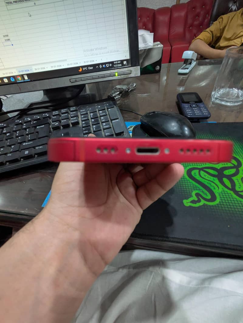 Apple iPhone 14 6