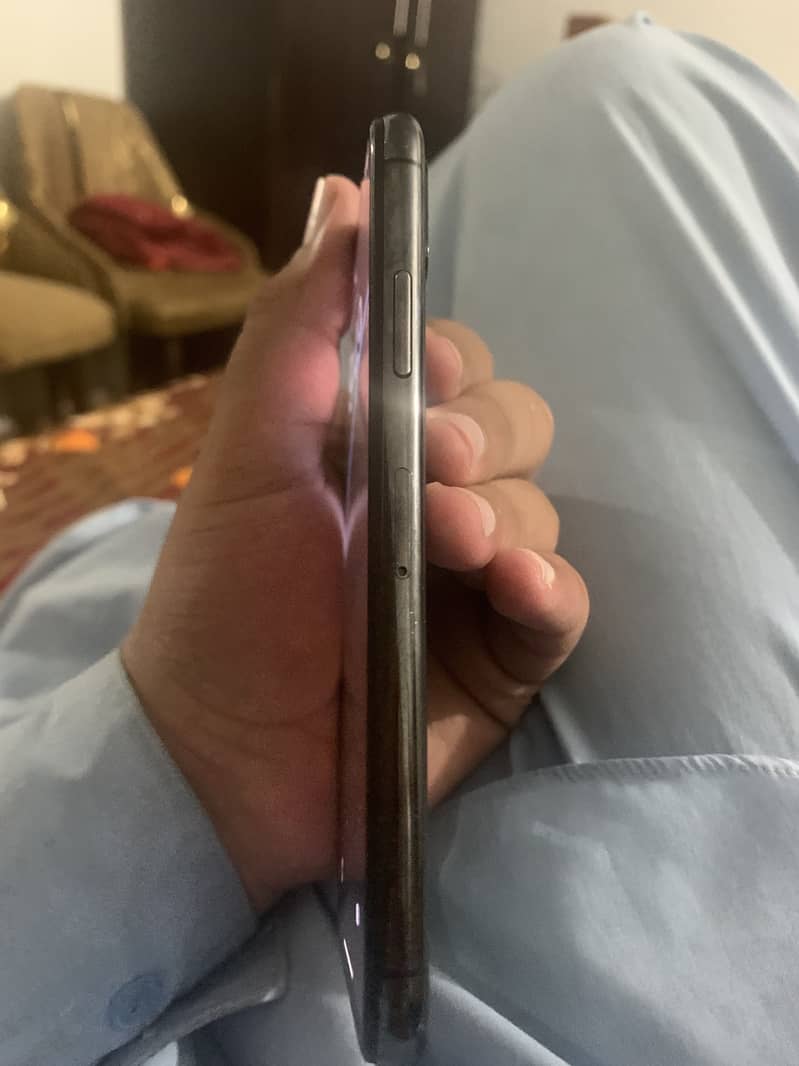 Apple iPhone X 2