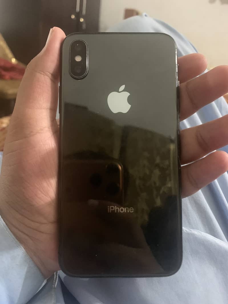 Apple iPhone X 5