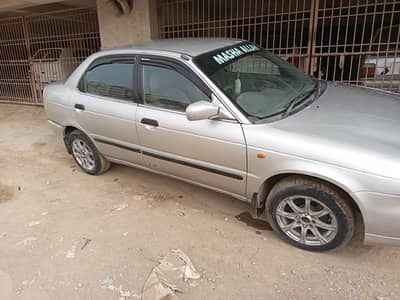 Suzuki Baleno 2004