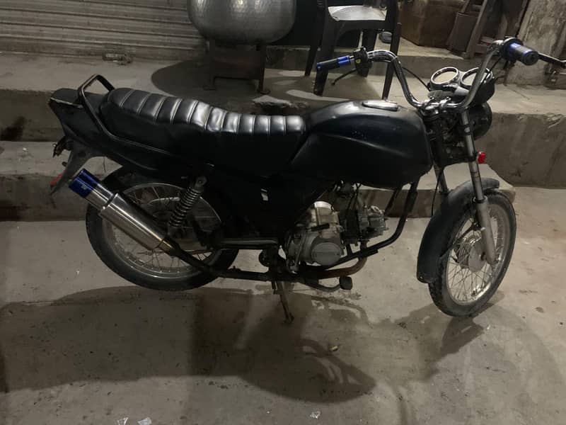unique 100 1