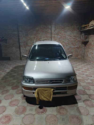 Daihatsu Cuore 2003
