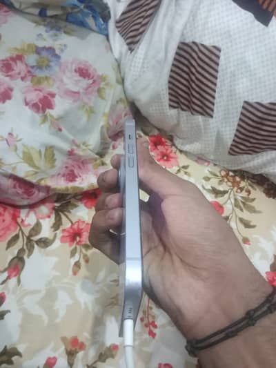 iPhone 14 non jv